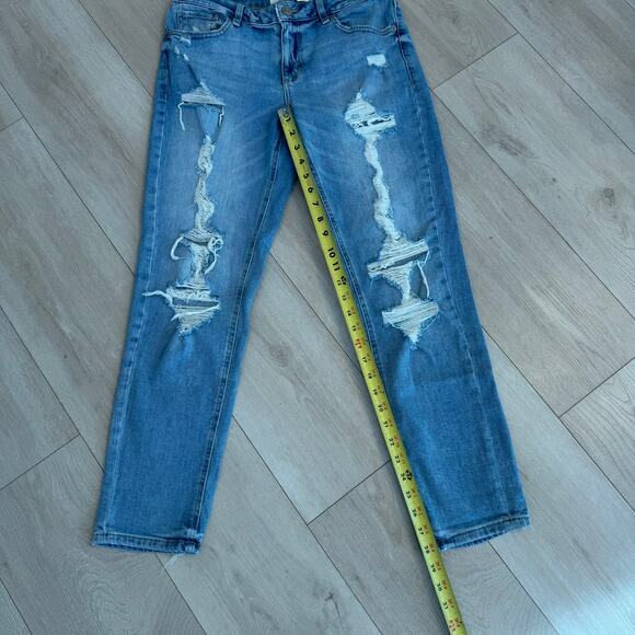 Garage Women's Distressed Girlfriend Straight Leg Jeans Denim Size 5 - Picture 8 of 9